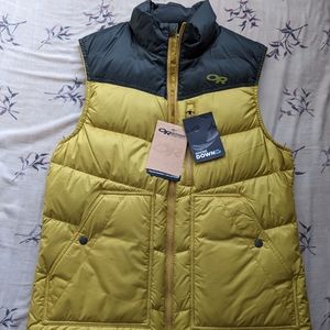 BRAND NEW Outdoor Research Down Vest